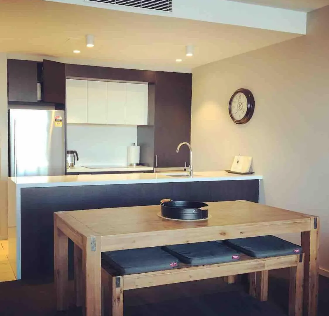 Prestige Waterfront Apartment In Kingston, Act Canberra