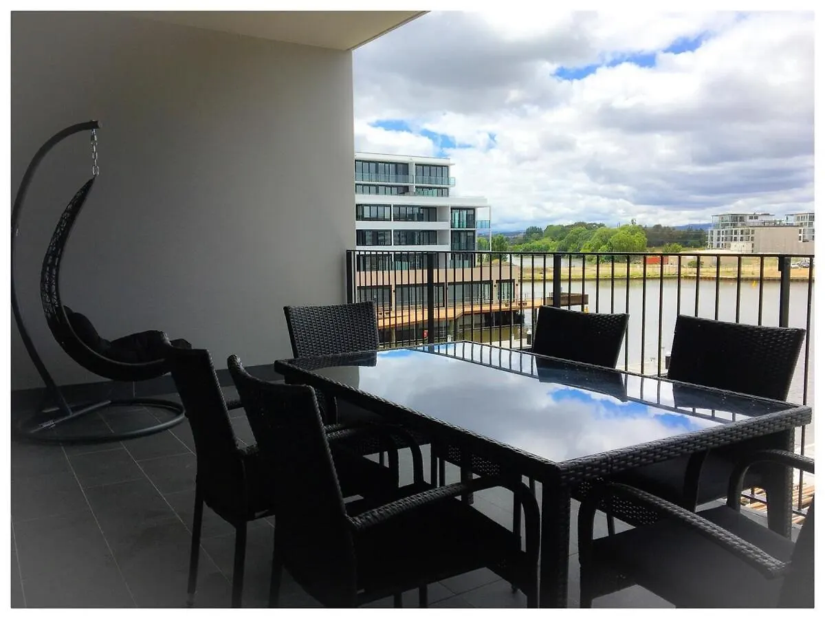 Prestige Waterfront Apartment In Kingston, Act Canberra Australië